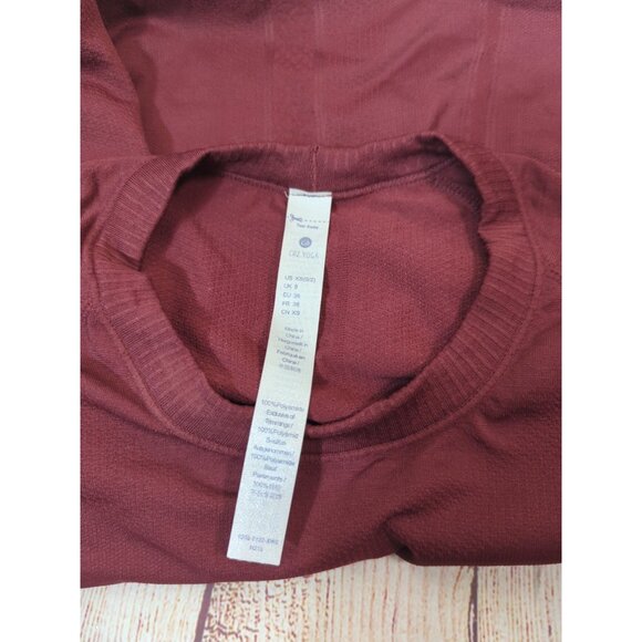 CRZ YOGA Seamless Workout Women’s Long Sleeve Tee Athletic Shirt RED Size XS - Picture 2 of 5